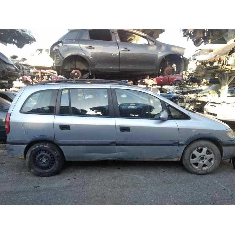 opel zafira a del año 2001