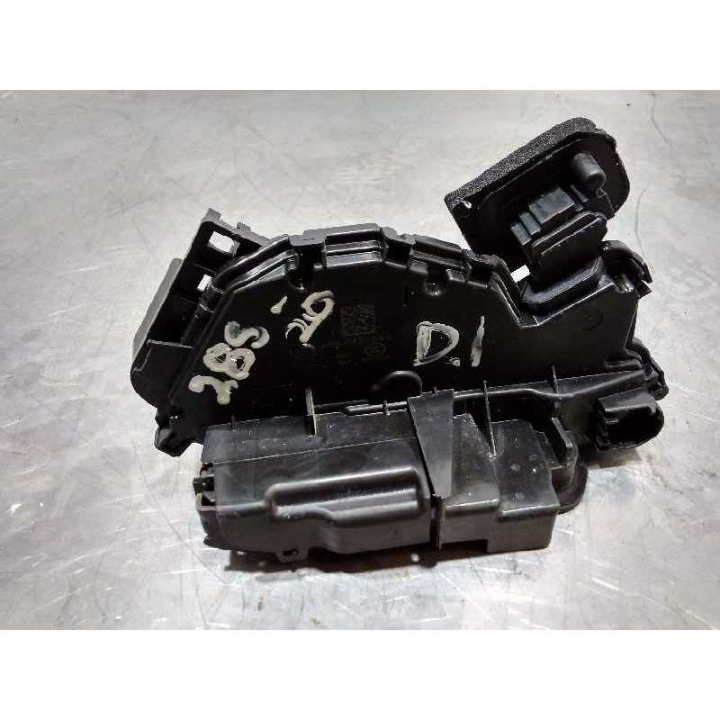 CERRADURA PUERTA DELANTERA IZQUIERDA 5TB837015C 