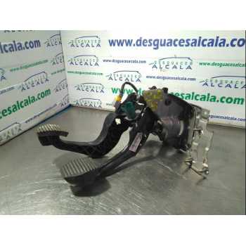 PEDAL EMBRAGUE PEDAL FRENO 