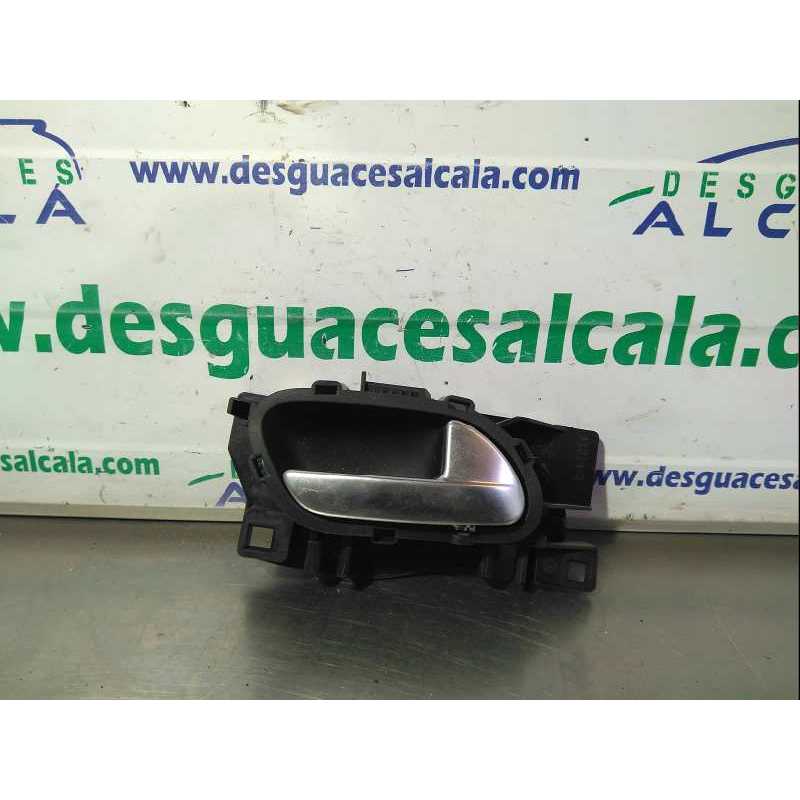 MANETA INTERIOR TRASERA DERECHA 