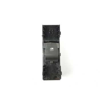MANDO ELEVALUNAS TRASERO DERECHO 93581G3010 