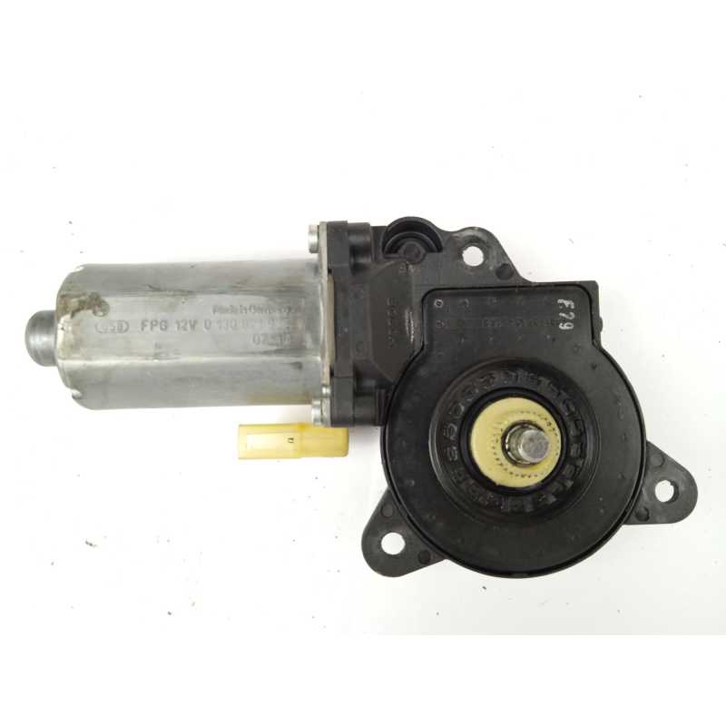 MOTOR ELEVALUNAS DELANTERO IZQUIERDO 0130821938 