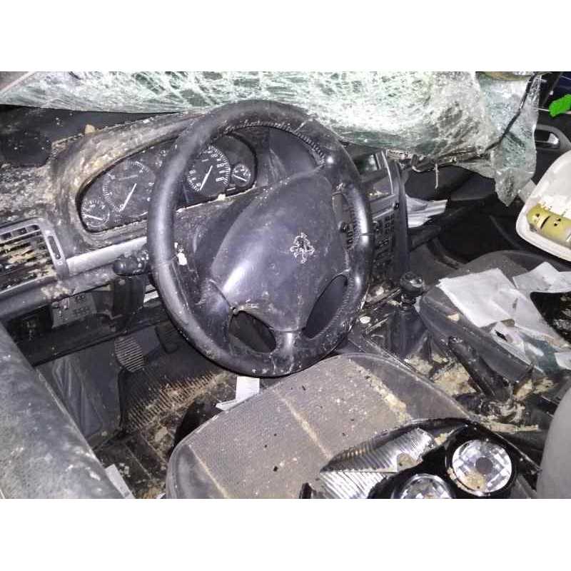 peugeot 407 del año 2004