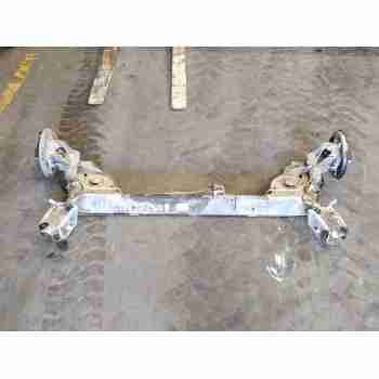 PUENTE TRASERO 555012648R 