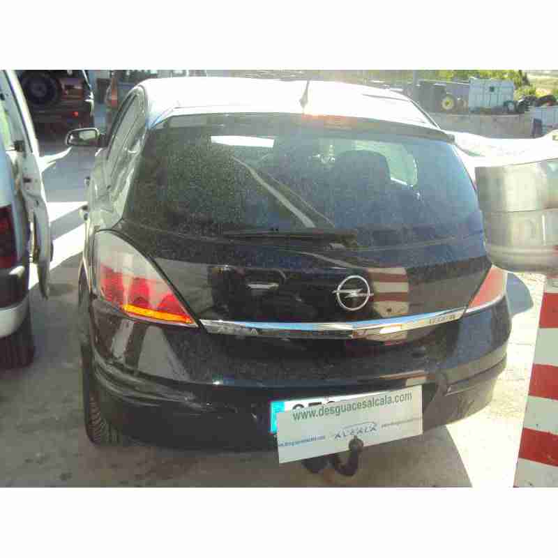 opel astra h berlina del año 2005