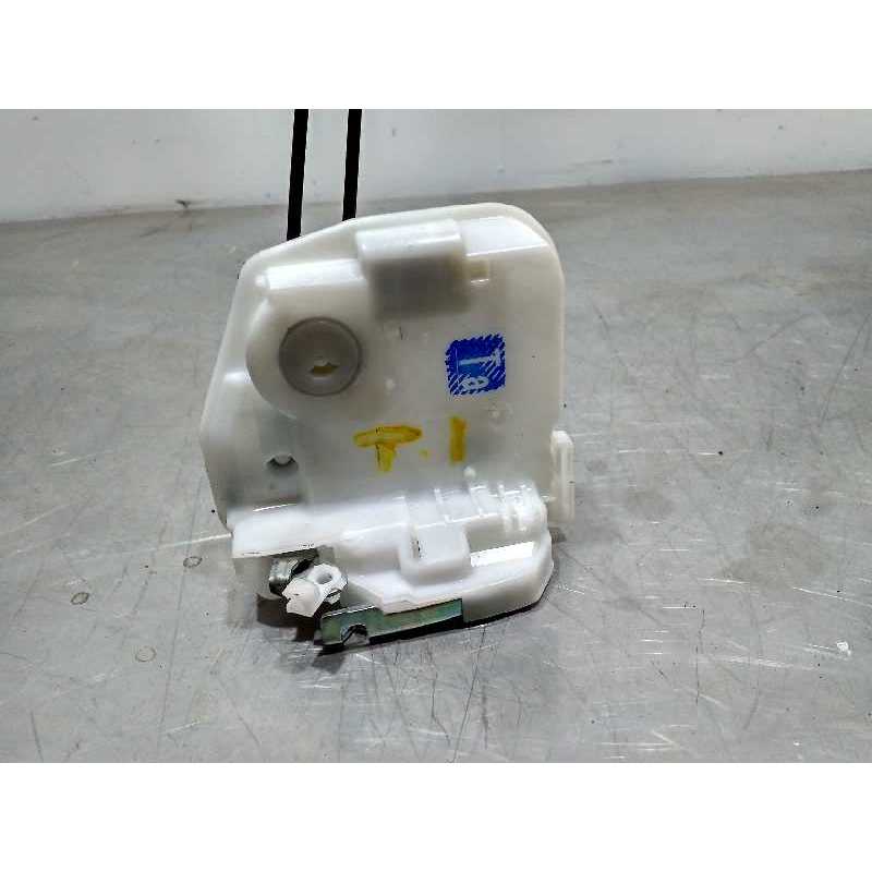 CERRADURA PUERTA TRASERA IZQUIERDA 5745A395 