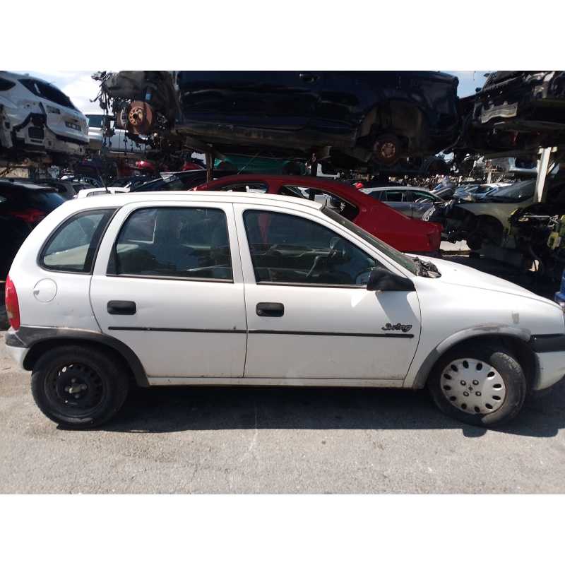opel corsa b (s93) del año 1996