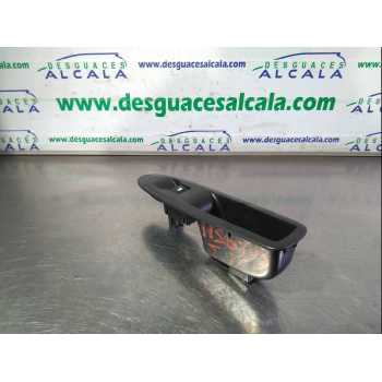 MANDO ELEVALUNAS TRASERO DERECHO 6490JZ 4 PINES 