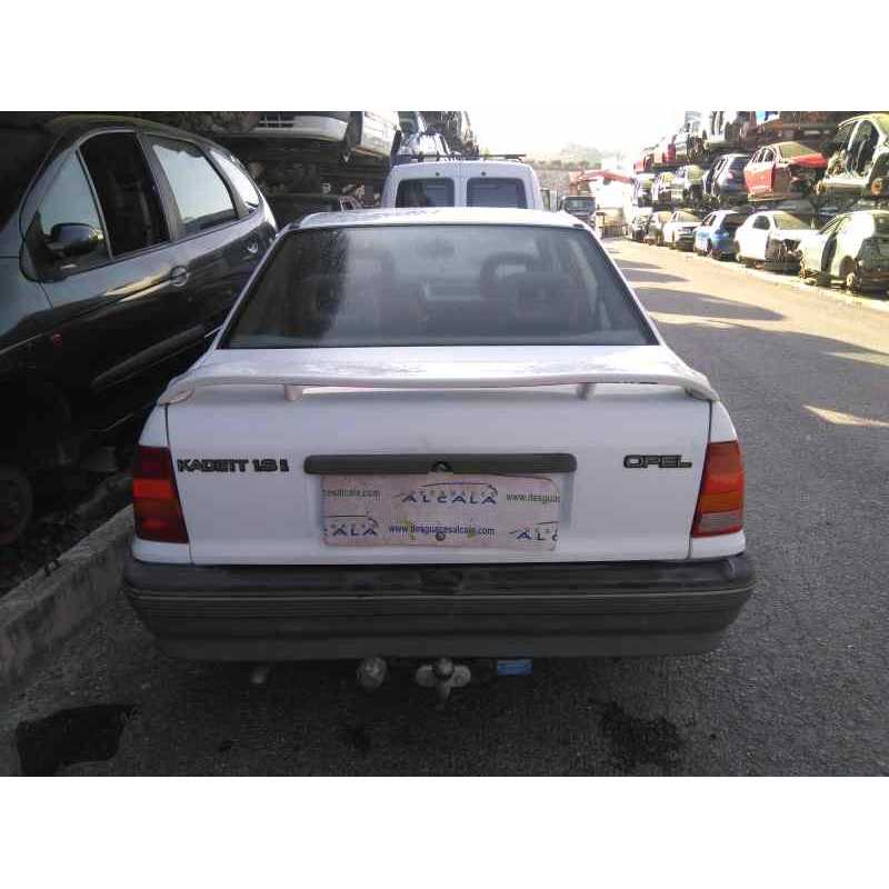opel kadett e del año 1990