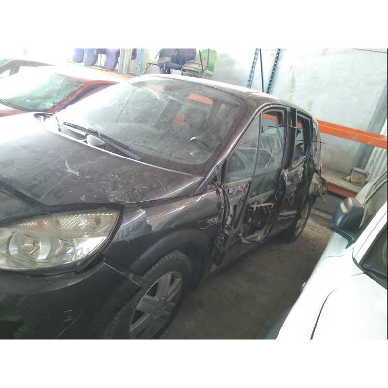 renault scenic ii del año 2005