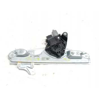 ELEVALUNAS TRASERO DERECHO 827006UA1B 