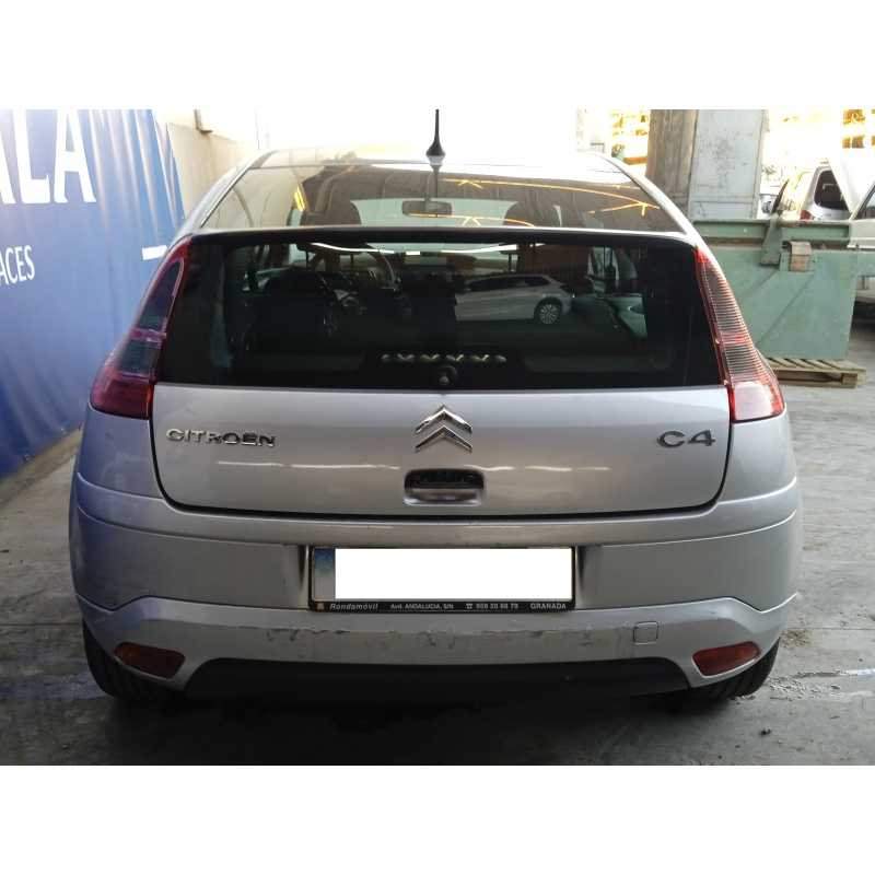 citroën c4 berlina del año 2004