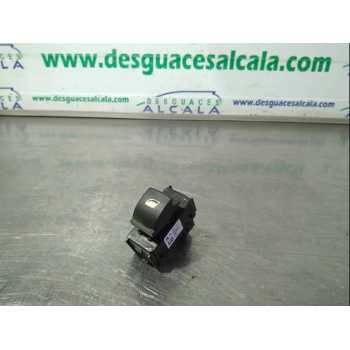 MANDO ELEVALUNAS TRASERO IZQUIERDO 96657926XT 4 PINES 