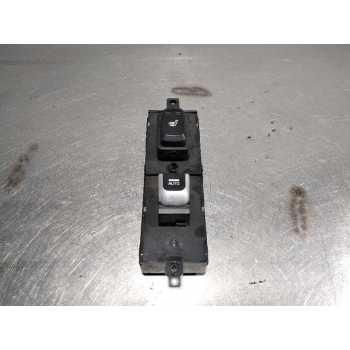 MANDO ELEVALUNAS TRASERO DERECHO 93590D4AH0BYF 12 PINES 