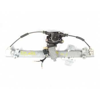ELEVALUNAS DELANTERO IZQUIERDO 824011G010 