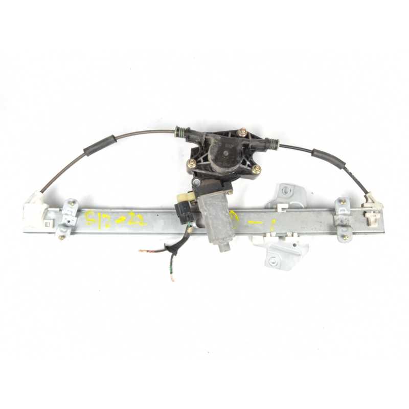 ELEVALUNAS DELANTERO IZQUIERDO 824011G010 