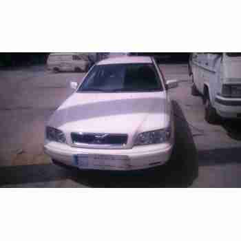 VOLVO S40 BERLINA