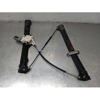 ELEVALUNAS DELANTERO IZQUIERDO 6967261 0130821460 