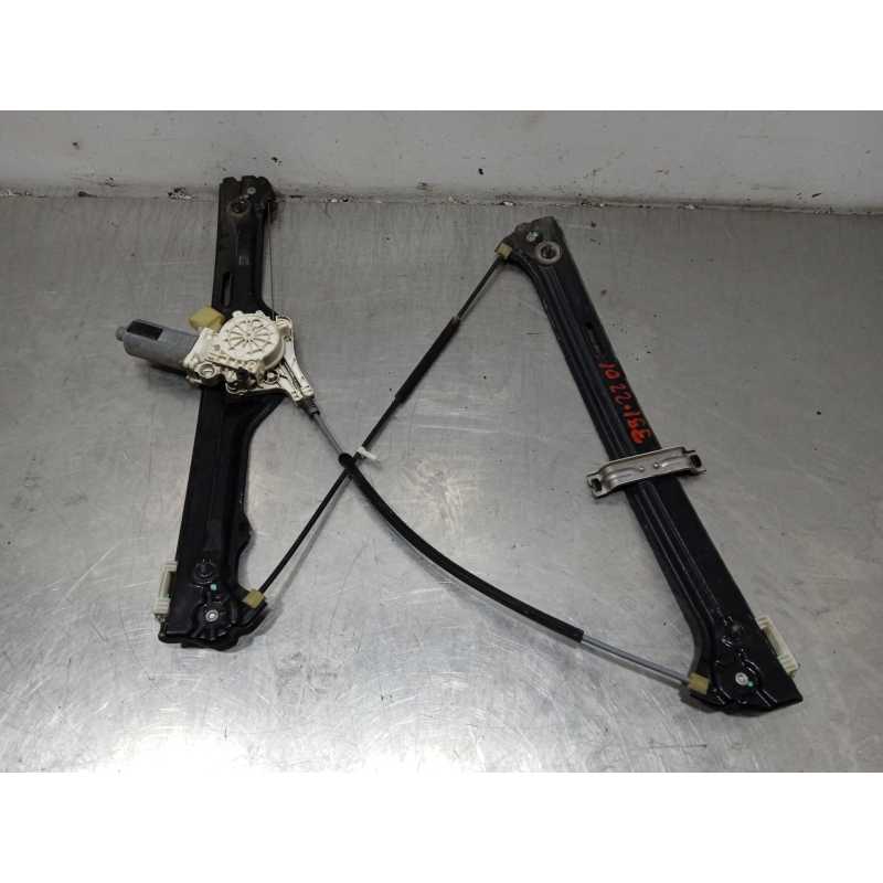 ELEVALUNAS DELANTERO IZQUIERDO 6967261 0130821460 