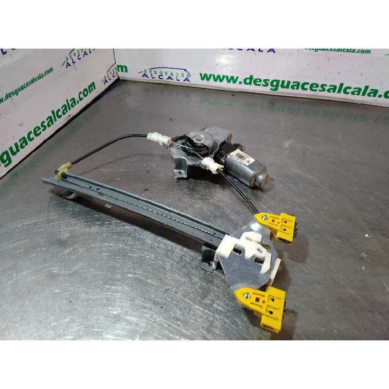 ELEVALUNAS TRASERO IZQUIERDO 82701JD400 2 PINES 