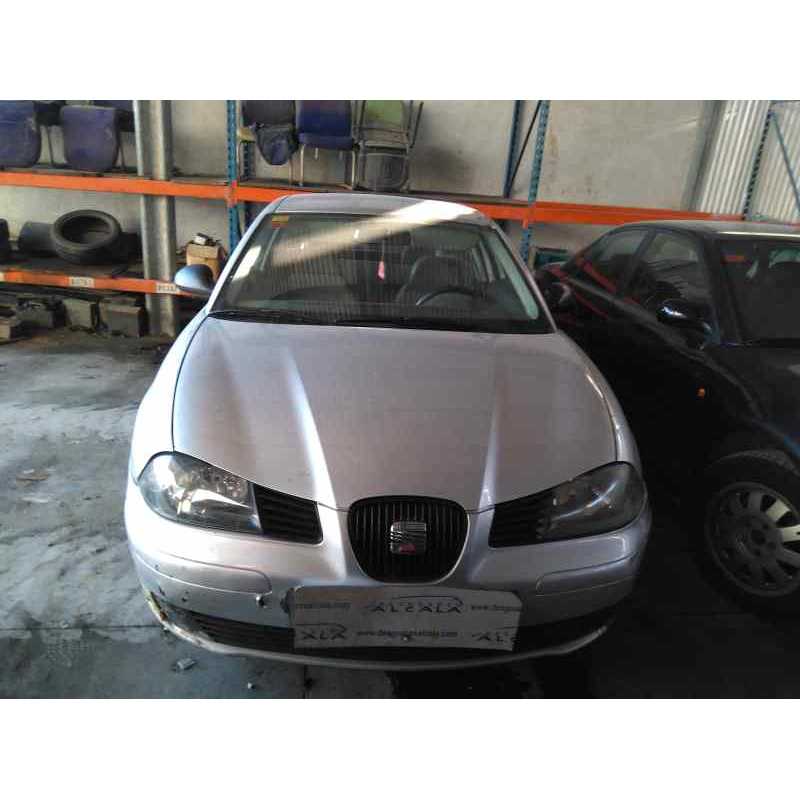 seat ibiza (6l1) del año 2002