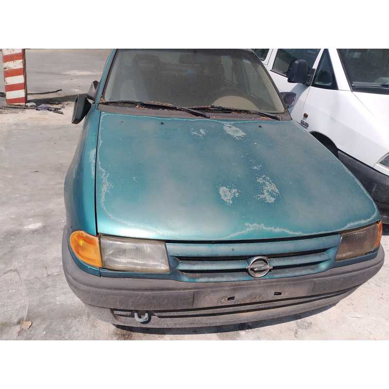 opel astra f sedán (t92) del año 1994