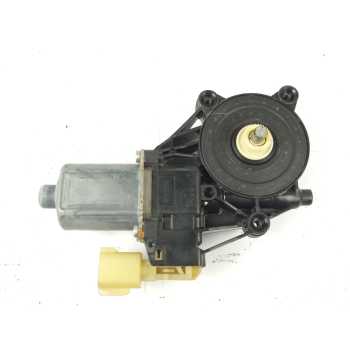 MOTOR ELEVALUNAS TRASERO DERECHO 0130822783 