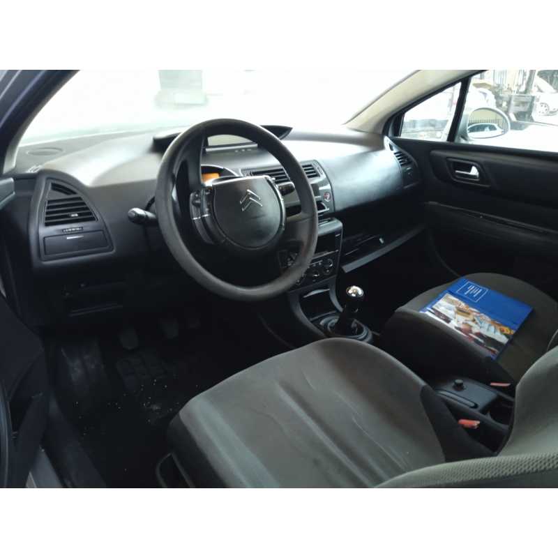 citroën c4 berlina del año 2004