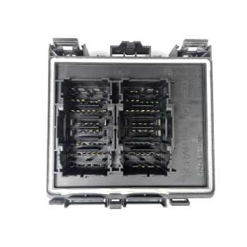 CAJA RELES / FUSIBLES LX6T14D068EEA 