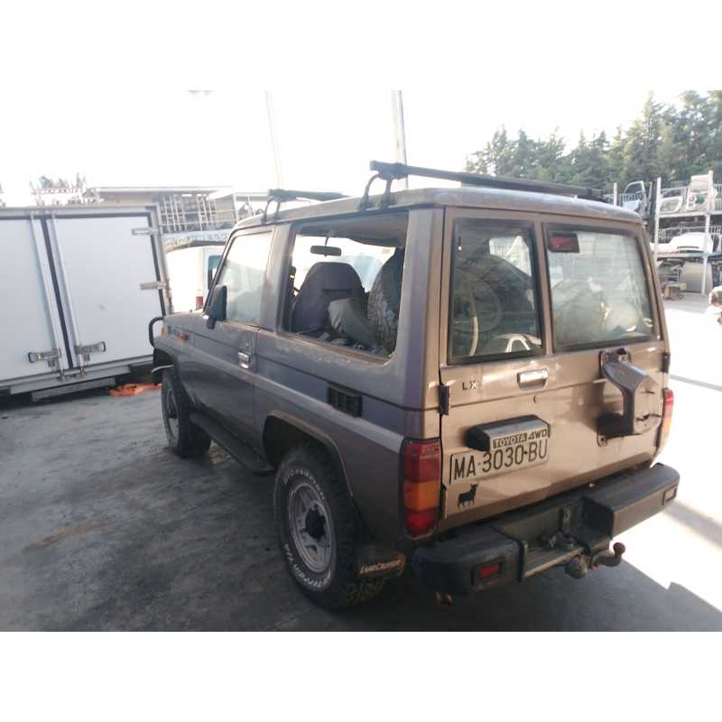 toyota land cruiser (_j7_, _jl7_) del año 1995