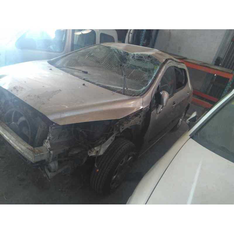 peugeot 308 del año 2008