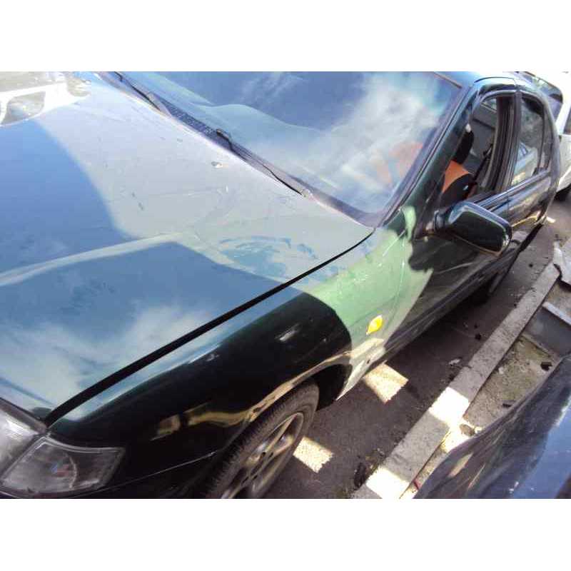 nissan primera berlina (p11) del año 1997
