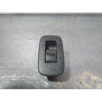 MANDO ELEVALUNAS TRASERO IZQUIERDO 848100D030 