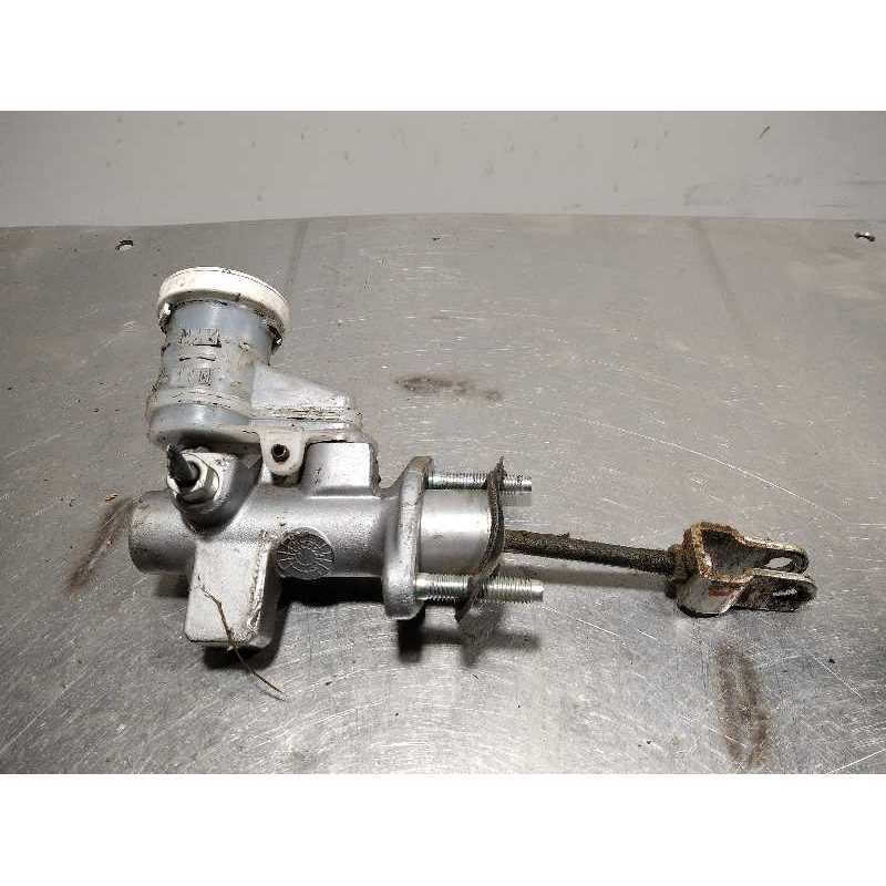 BOMBA EMBRAGUE 2345A015 