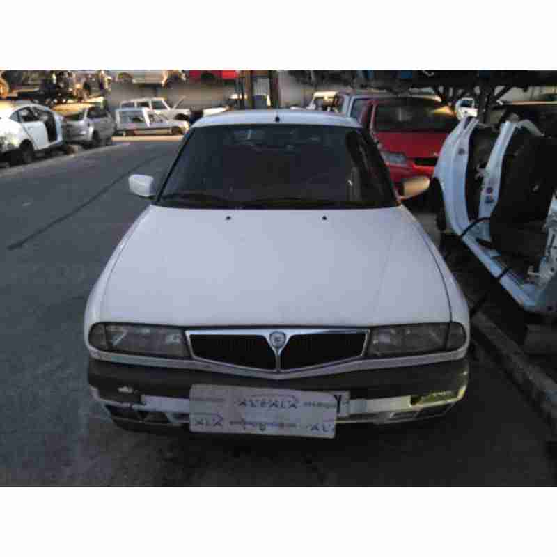 lancia delta del año 1995