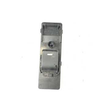 MANDO ELEVALUNAS TRASERO DERECHO KG6N66380 