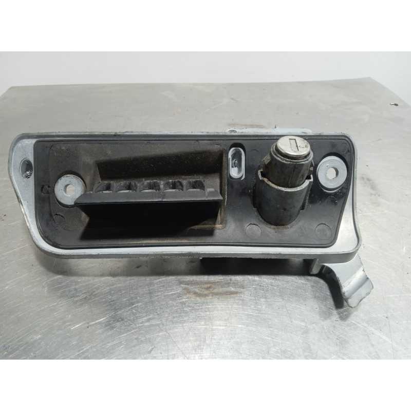 MANETA EXTERIOR PORTON 2K0827565J 