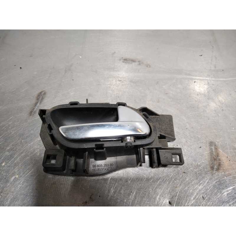 MANETA INTERIOR DELANTERA DERECHA 9144 G4 