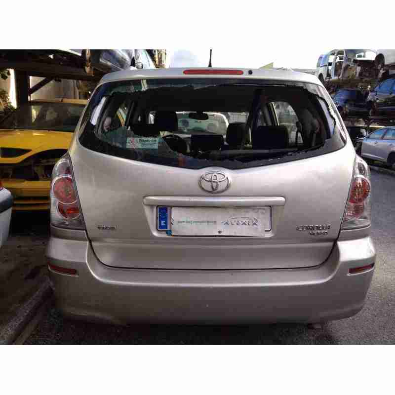 toyota corolla verso (r1) del año 2006