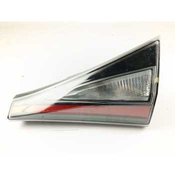 PILOTO TRASERO DERECHO INTERIOR 92404C0000 92404CO000 