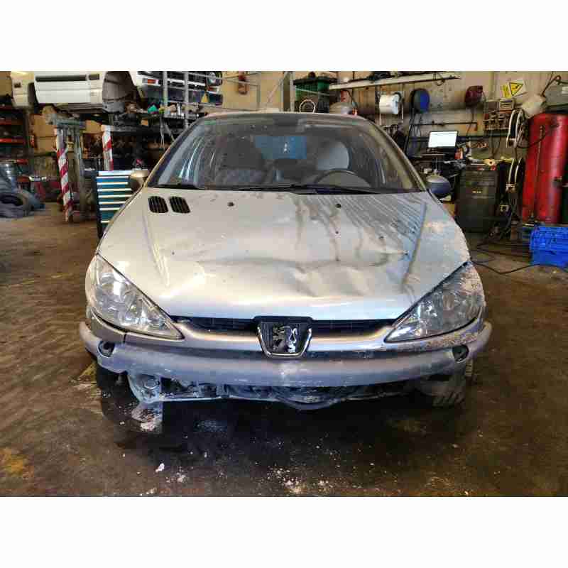 peugeot 206 berlina del año 2005