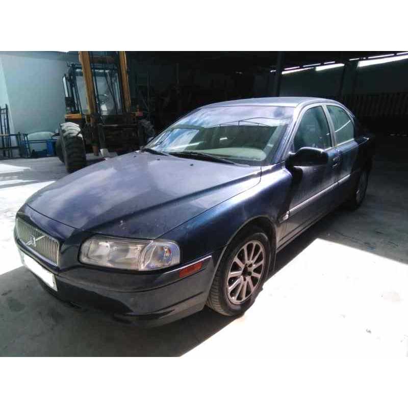 volvo s80 berlina del año 2001