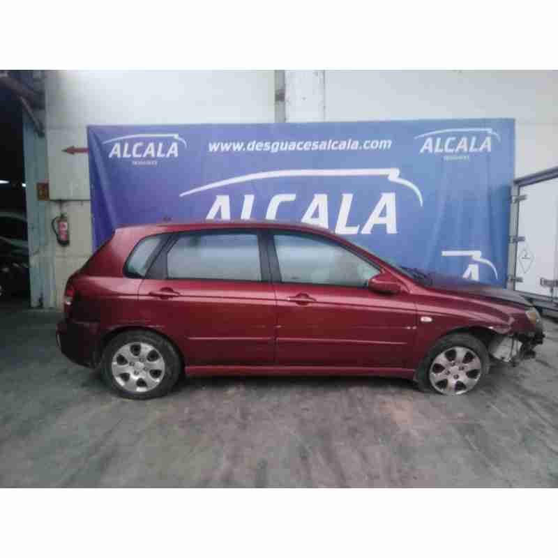 kia cerato i hatchback (ld) del año 2004