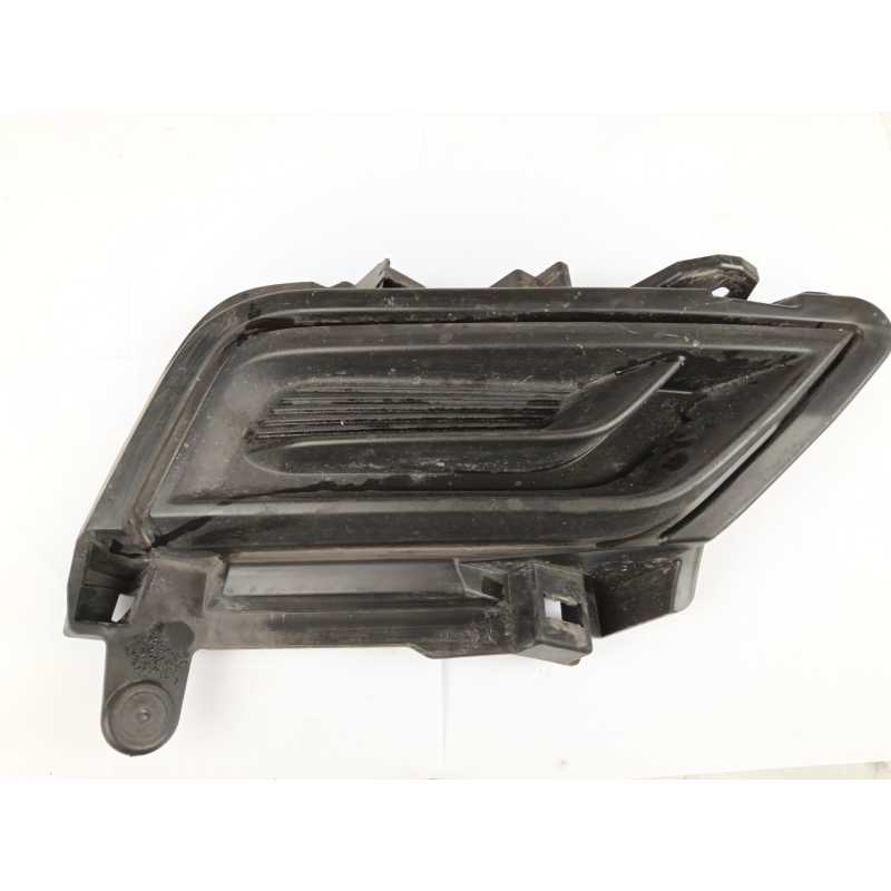 REJILLA PARAGOLPES DERECHA 622565FA0A 