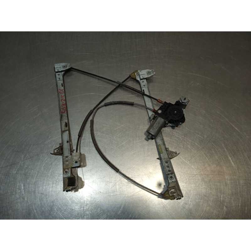 ELEVALUNAS DELANTERO IZQUIERDO 9221G7 