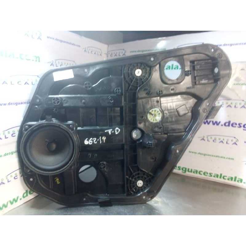 ELEVALUNAS TRASERO DERECHO 834813Z000 SIN MOTOR 