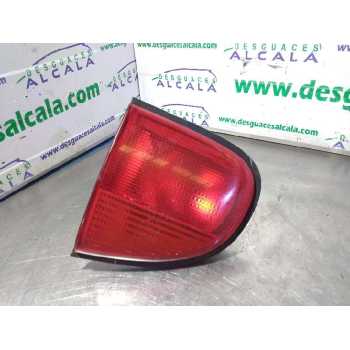 PILOTO TRASERO IZQUIERDO PORTON 