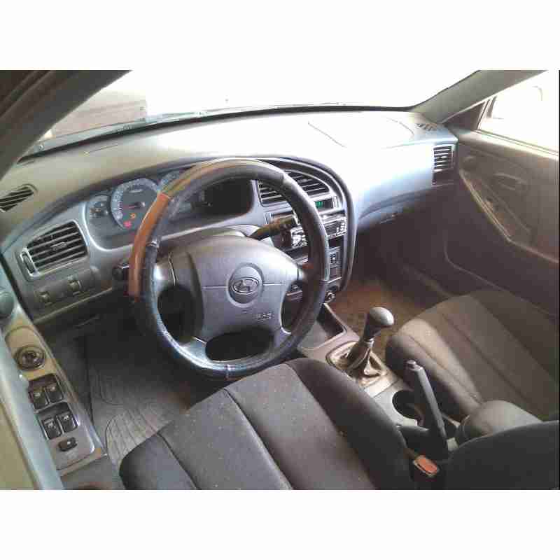 hyundai elantra (xd) del año 2001