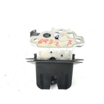 CERRADURA MALETERO / PORTON 8R0827505A 