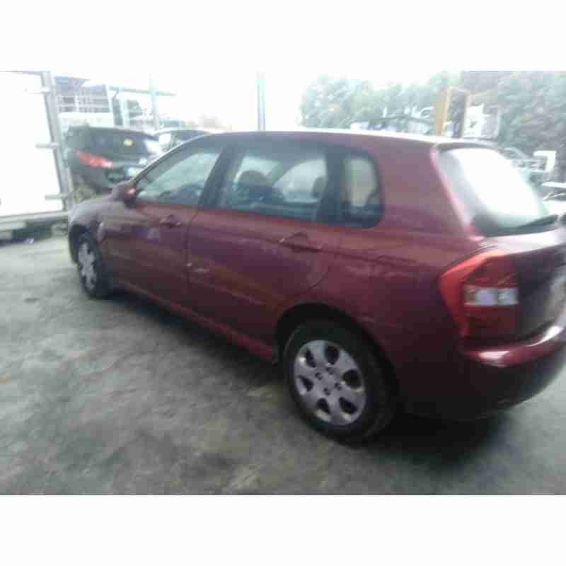 kia cerato i hatchback (ld) del año 2004